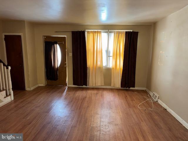 ELMWOOD PARK - Residential