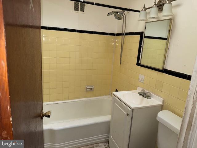 ELMWOOD PARK - Residential