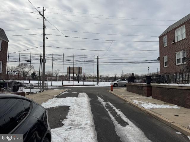 ELMWOOD PARK - Residential