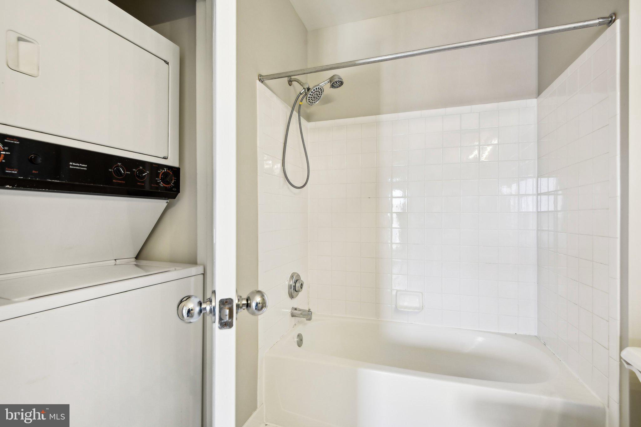 THE PAVILION - Residential