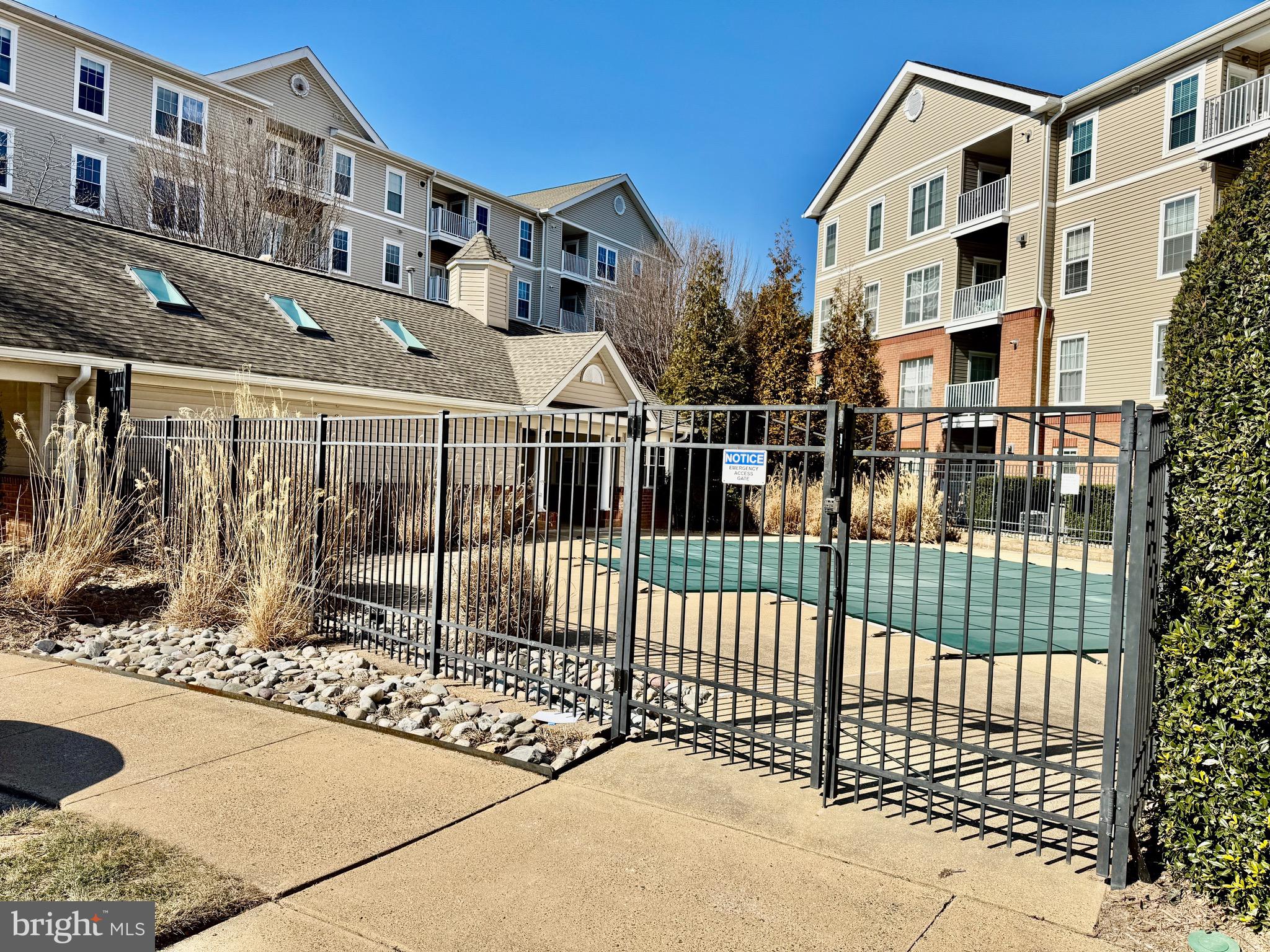 THE PAVILION - Residential