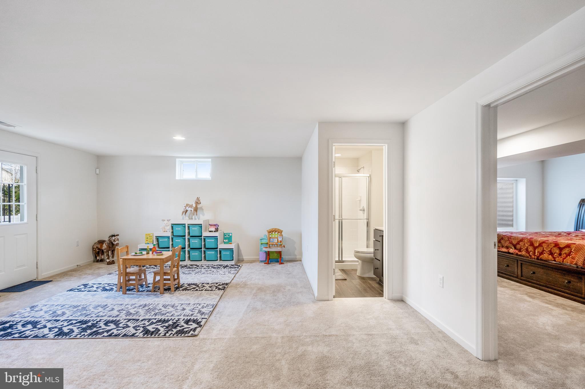 FREEDOM MANOR - Residential