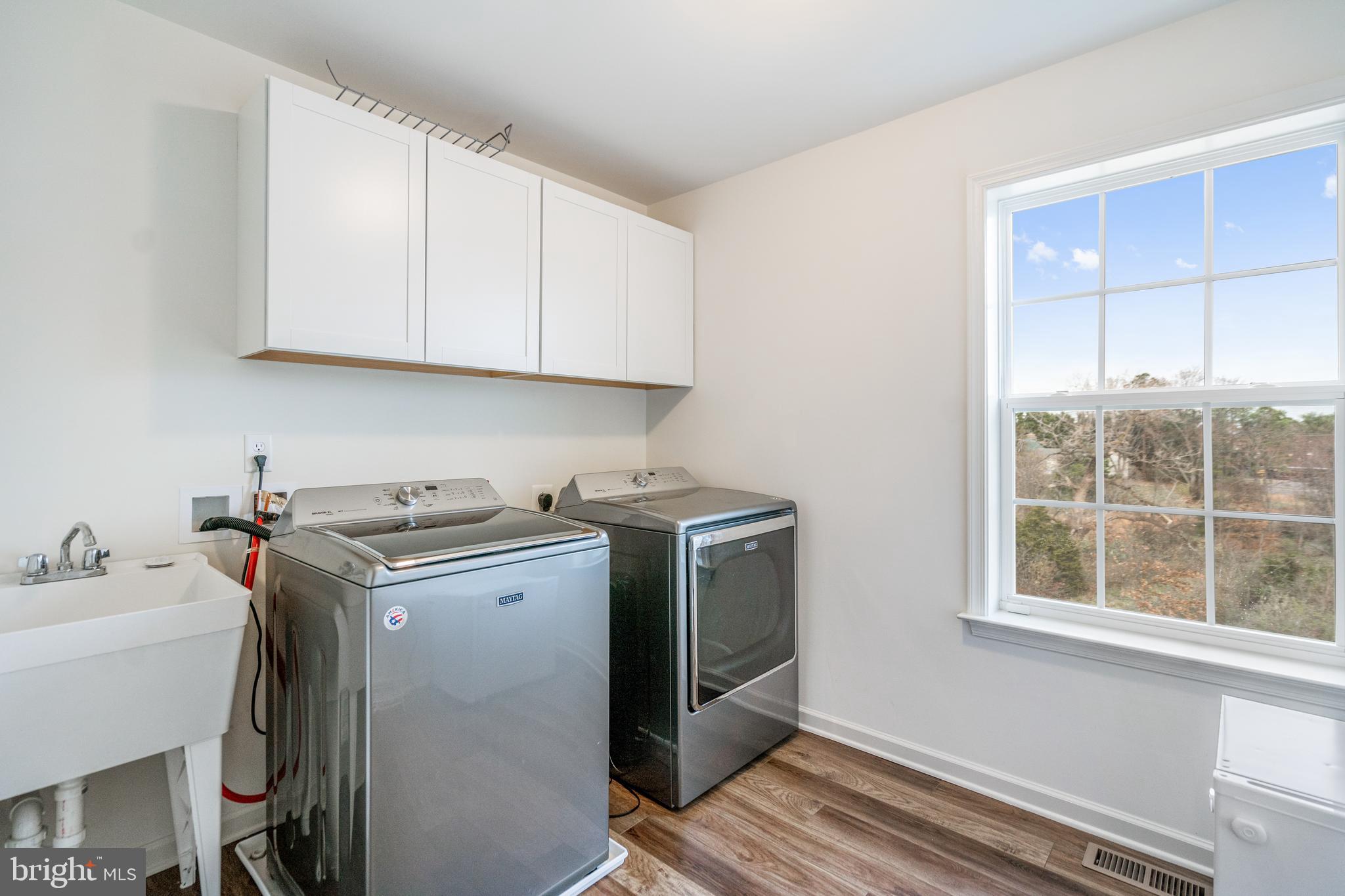 FREEDOM MANOR - Residential