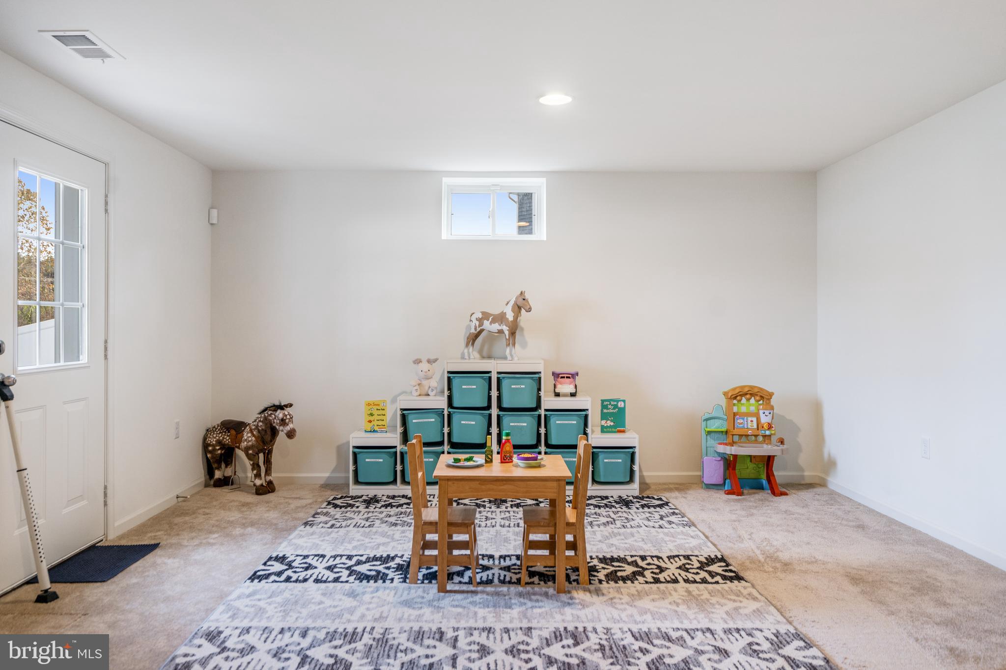 FREEDOM MANOR - Residential