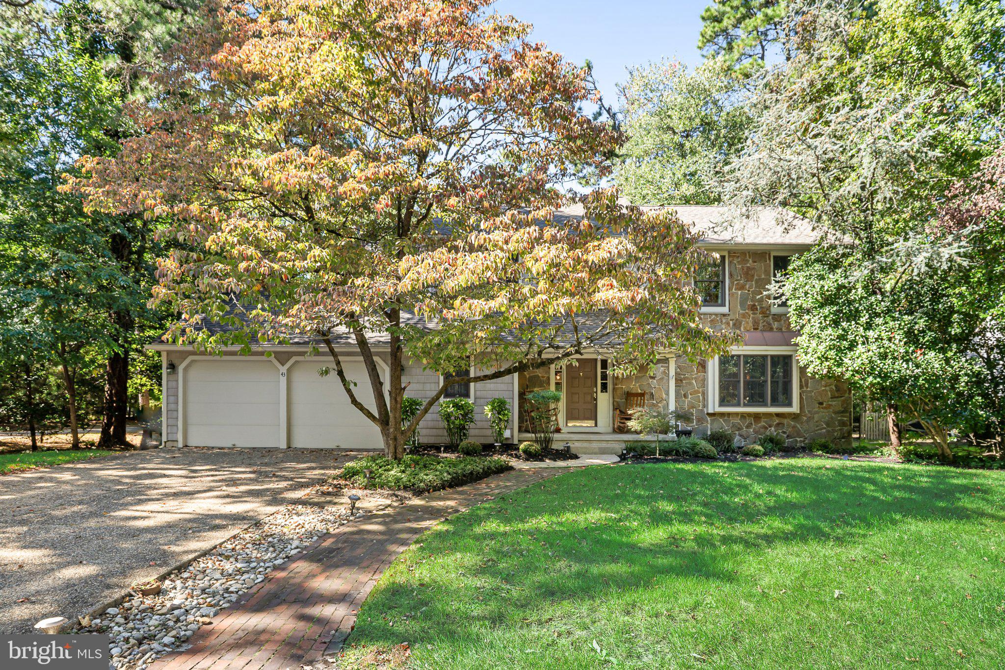 43 BATTERY HILL DRIVE