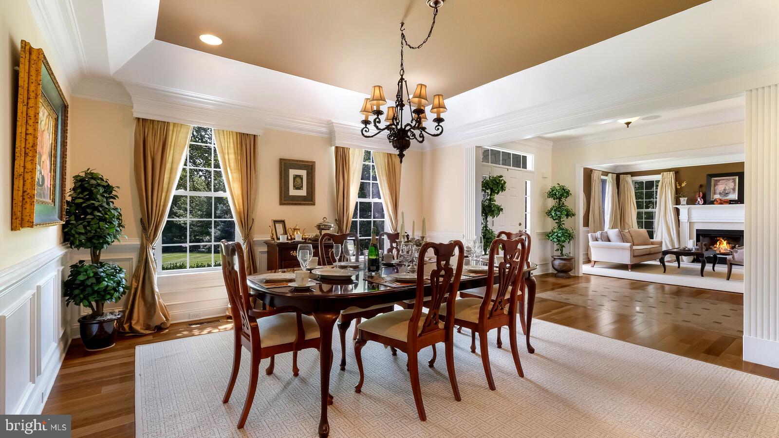 PONDVIEW - Residential