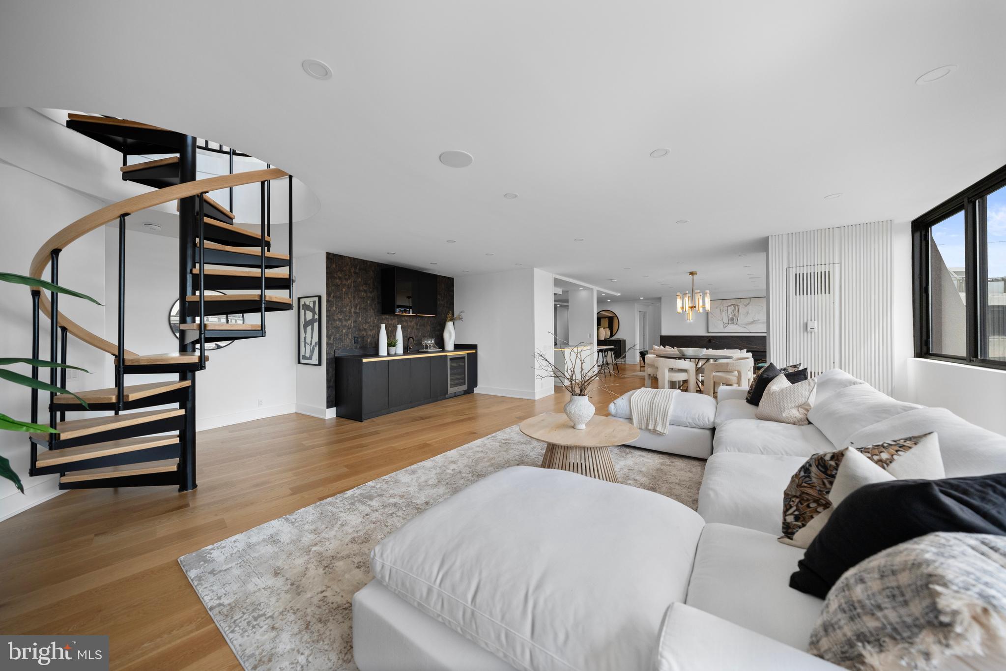 FOGGY BOTTOM - Residential