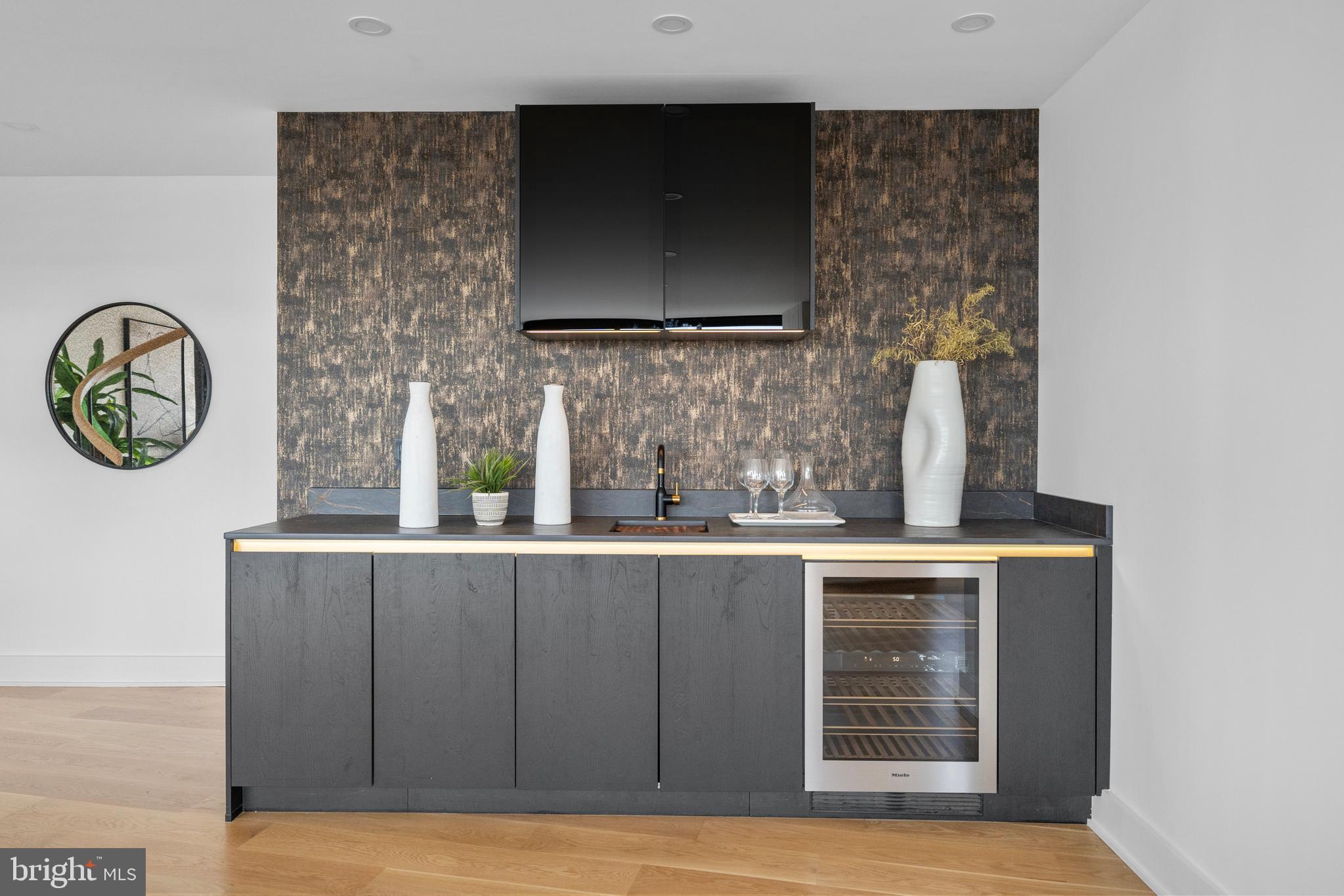 FOGGY BOTTOM - Residential