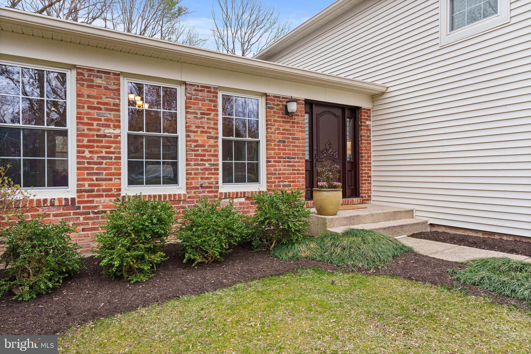 LAKEWOOD HILLS - Residential