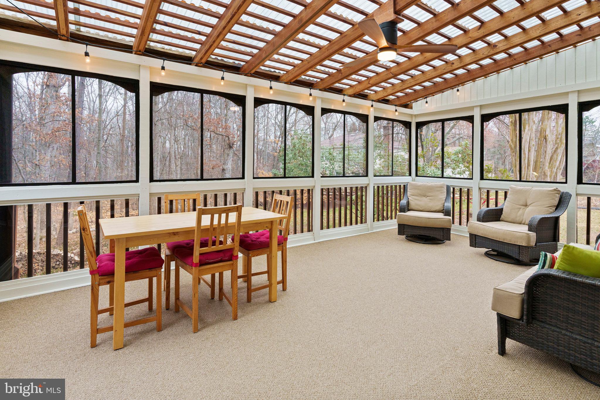 LAKEWOOD HILLS - Residential