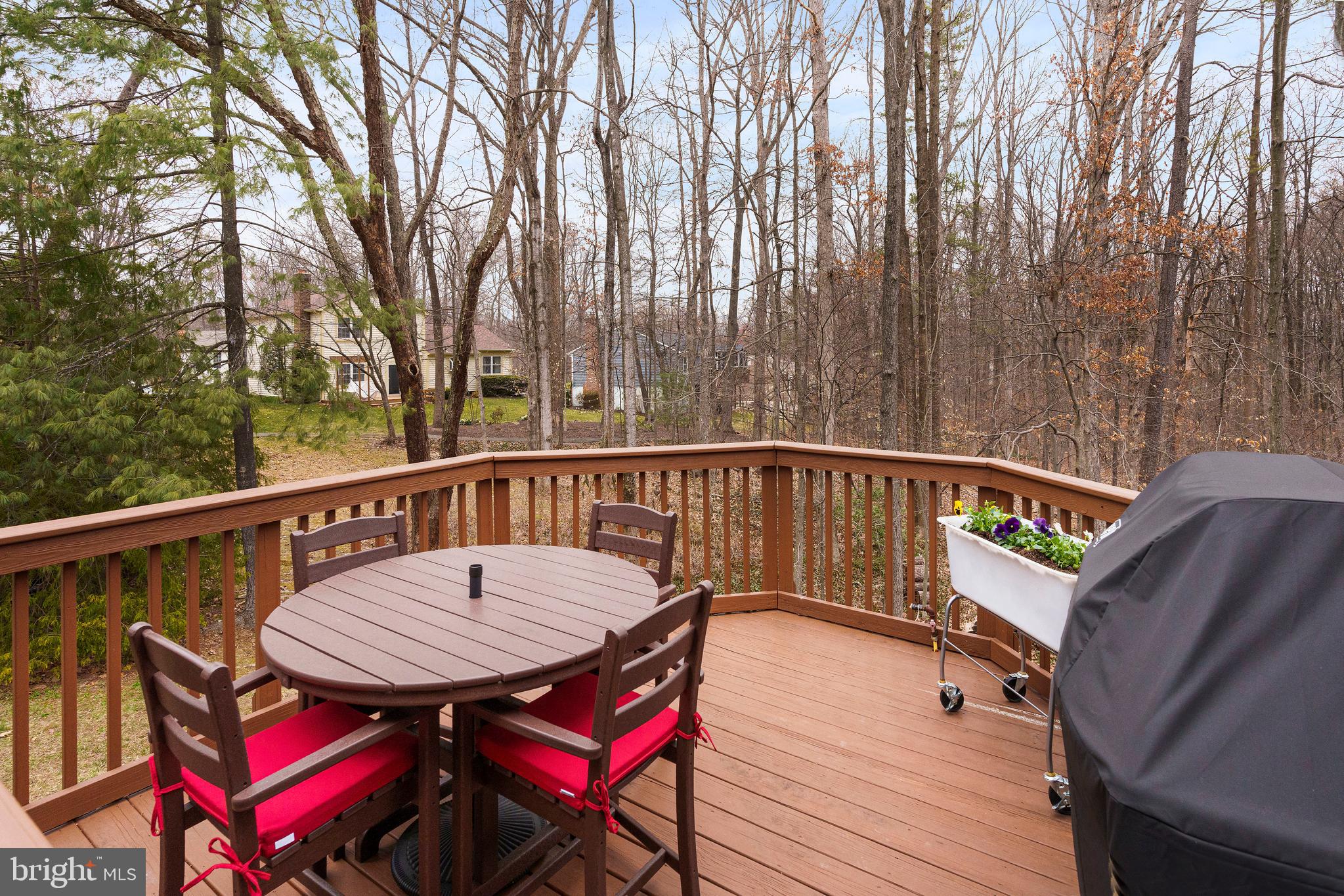 LAKEWOOD HILLS - Residential