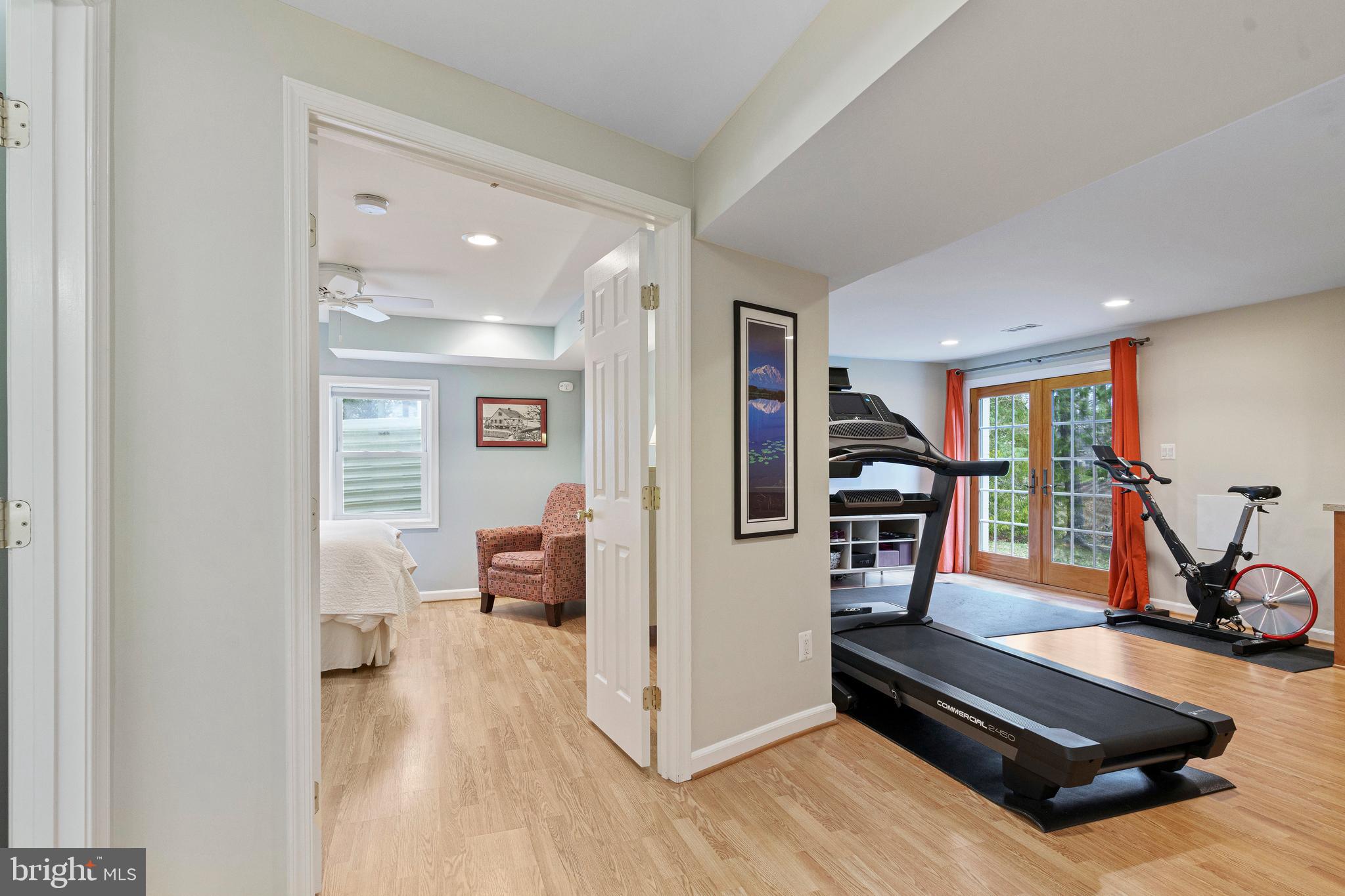 LAKEWOOD HILLS - Residential