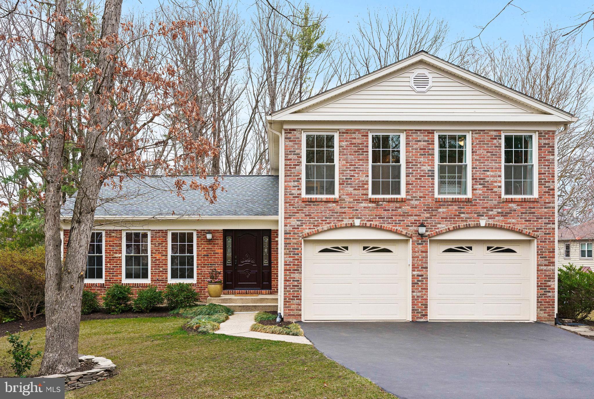 LAKEWOOD HILLS - Residential