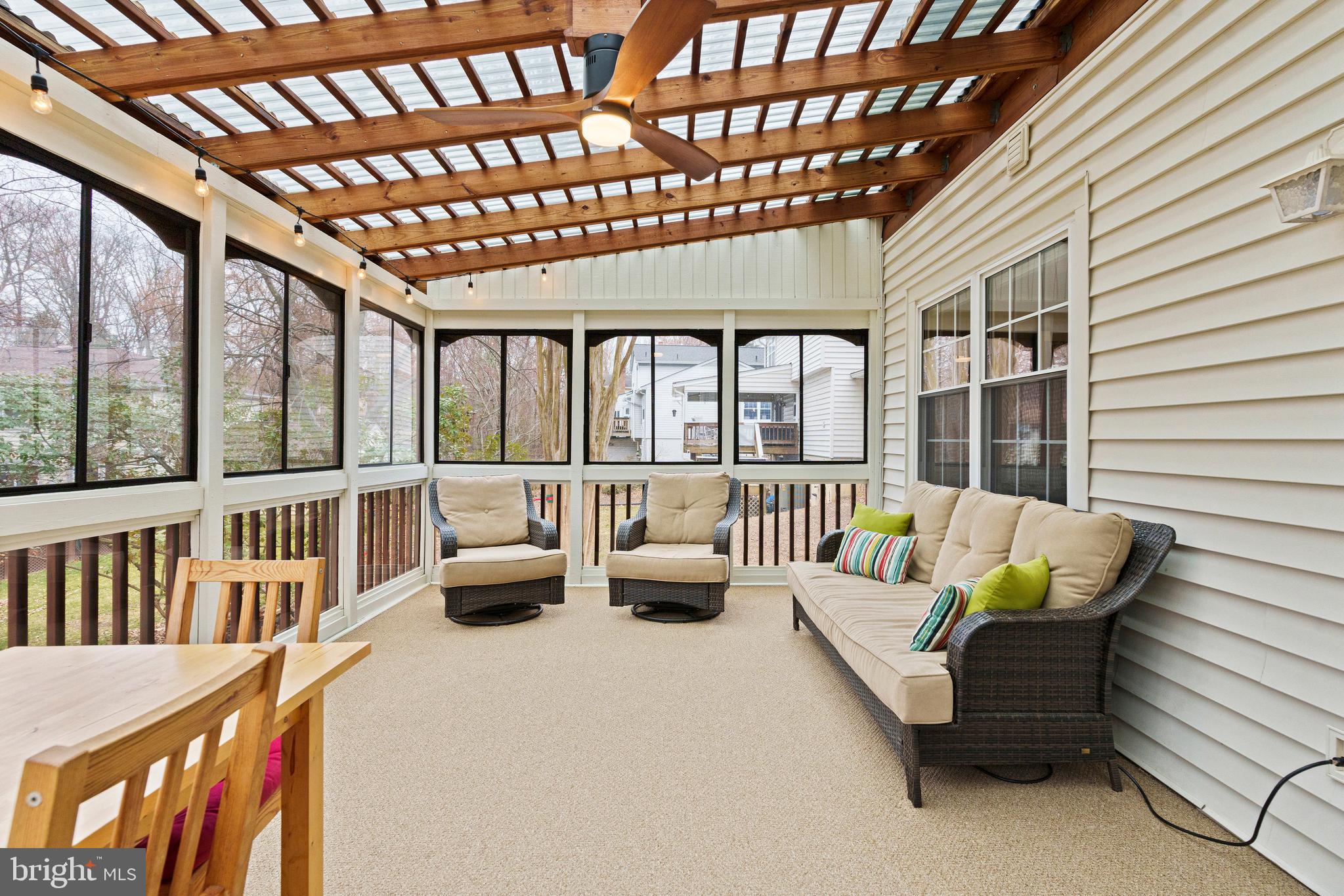 LAKEWOOD HILLS - Residential