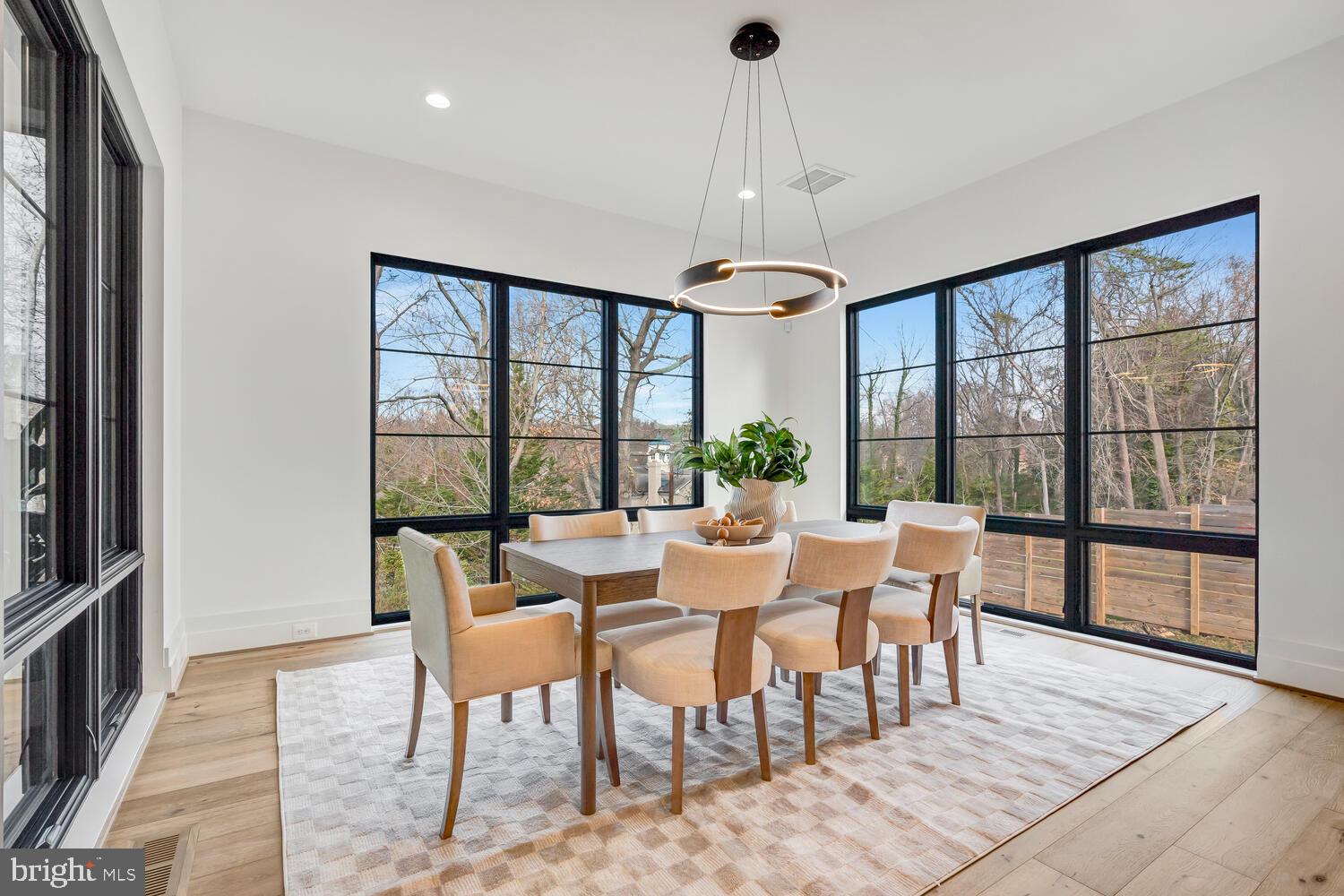 COUNTRY ACRES - Residential