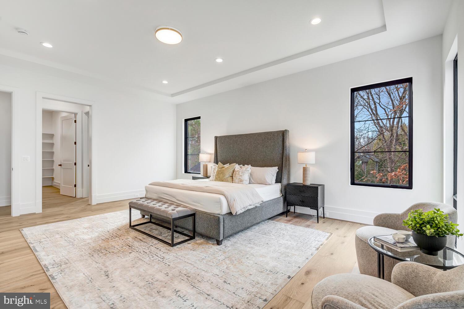 COUNTRY ACRES - Residential