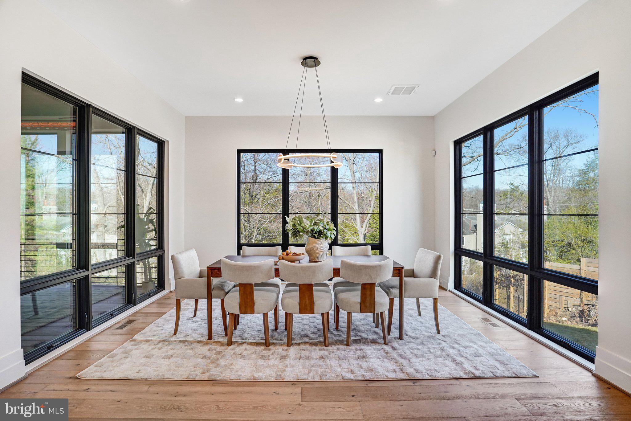 COUNTRY ACRES - Residential