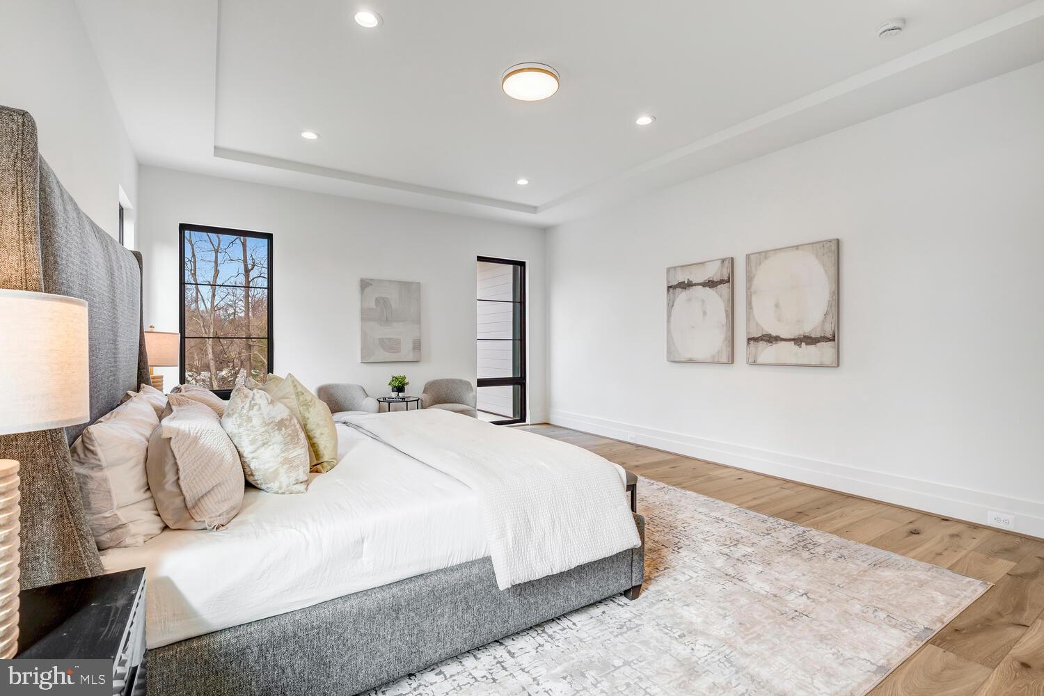 COUNTRY ACRES - Residential