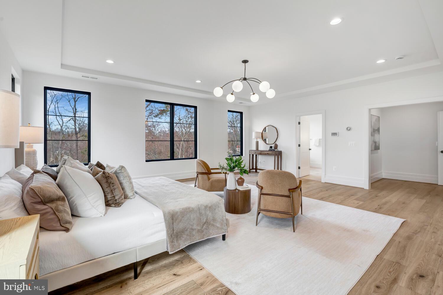 COUNTRY ACRES - Residential