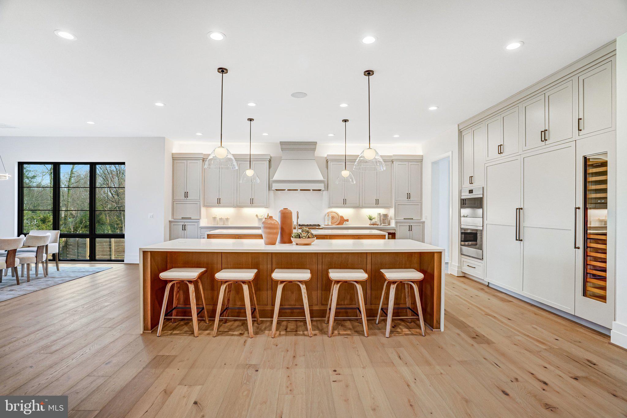 COUNTRY ACRES - Residential