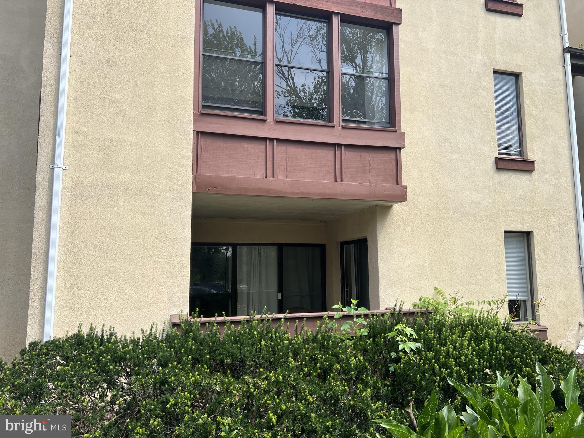 OAKLAND MILLS - Residential