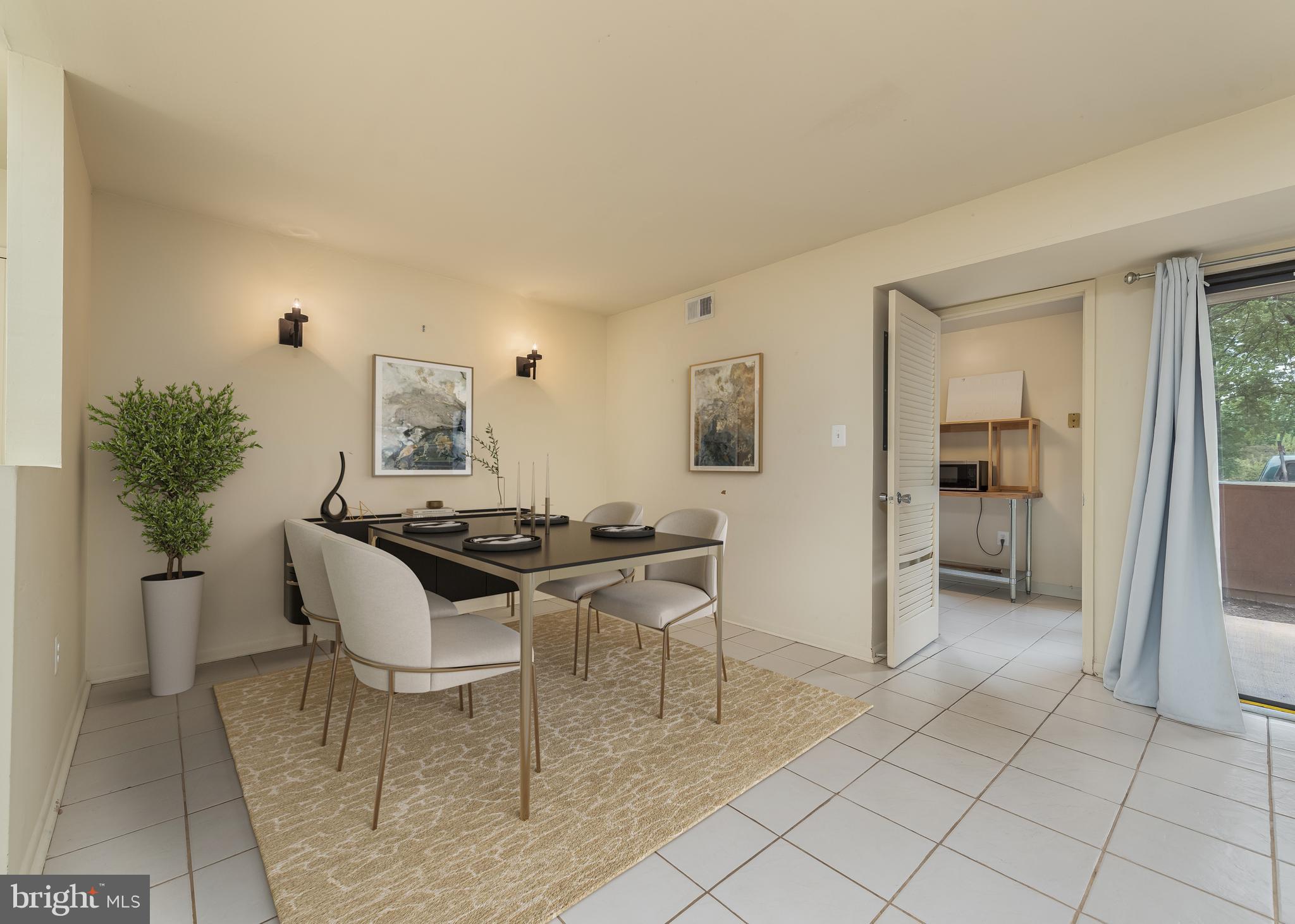 OAKLAND MILLS - Residential