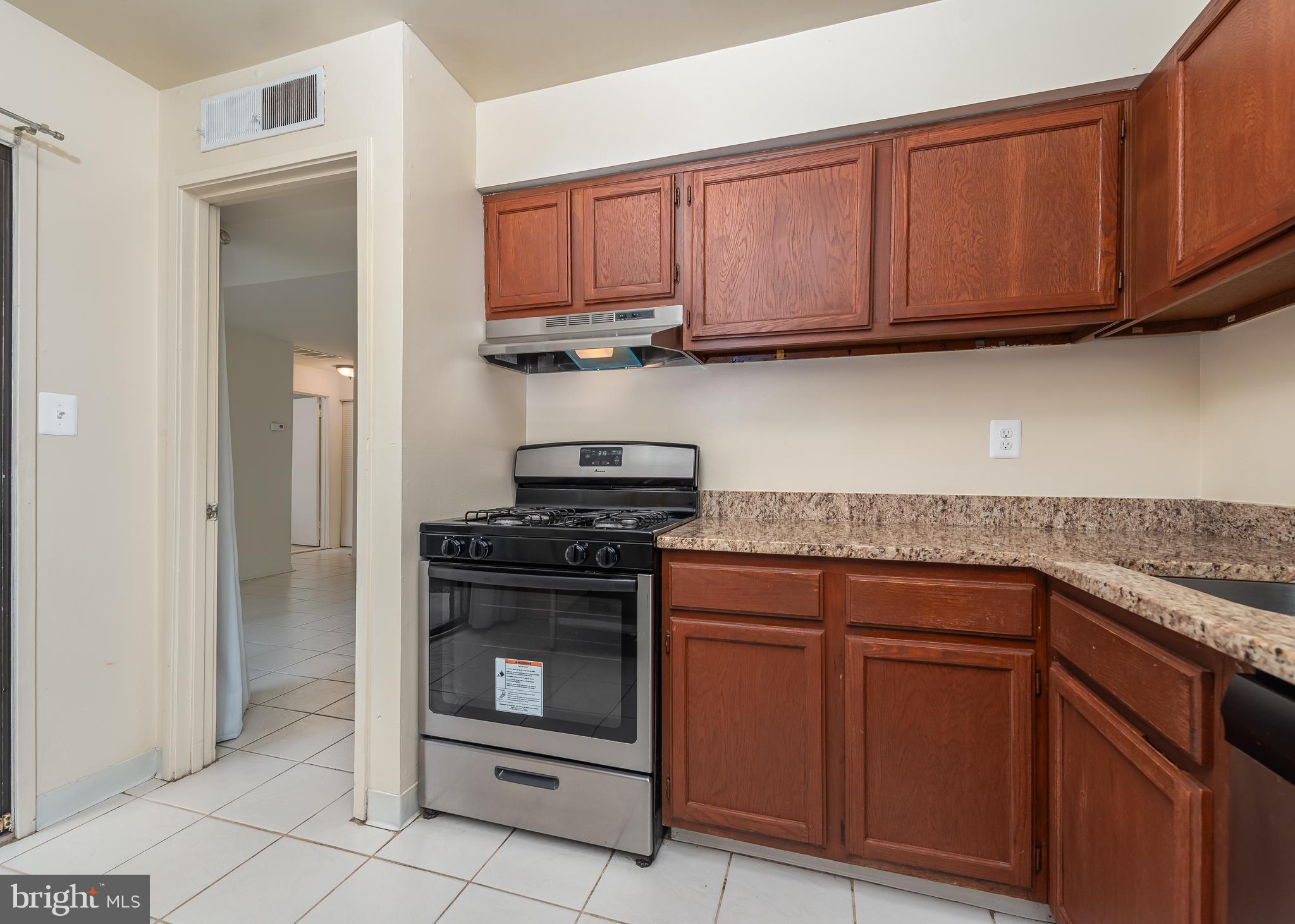 OAKLAND MILLS - Residential