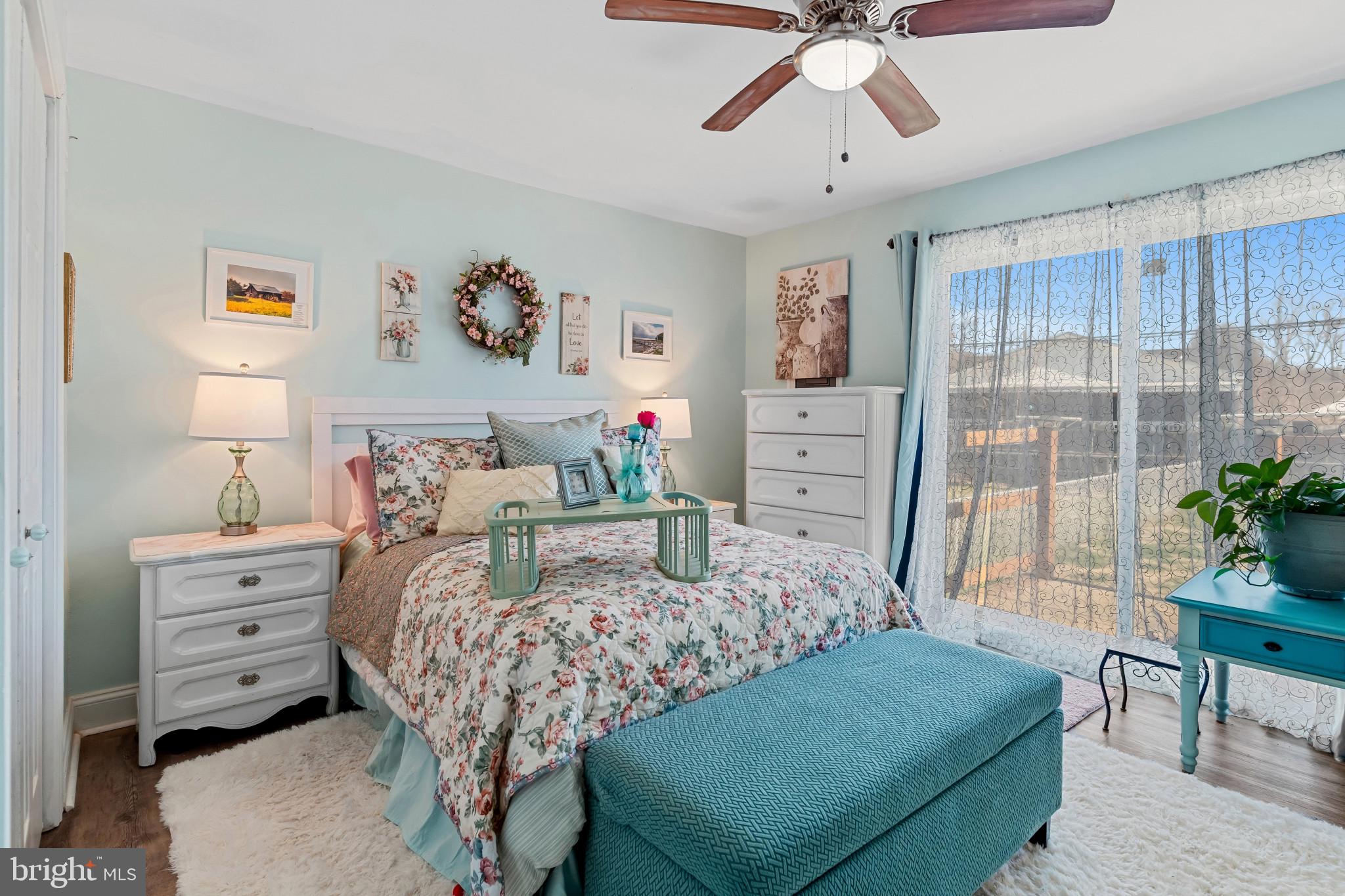 EDGEMERE/SPARROWS POINT - Residential