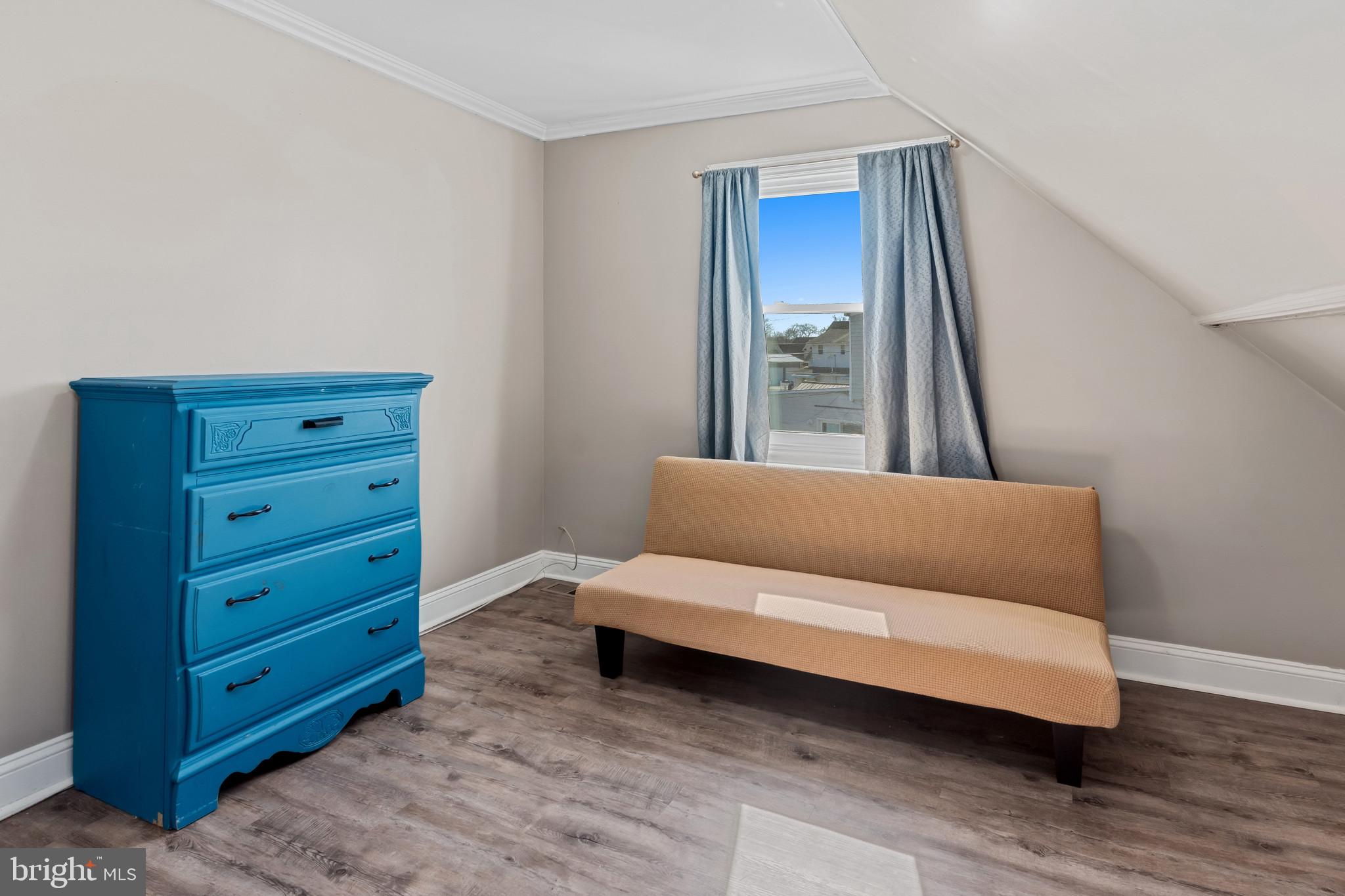 EDGEMERE/SPARROWS POINT - Residential