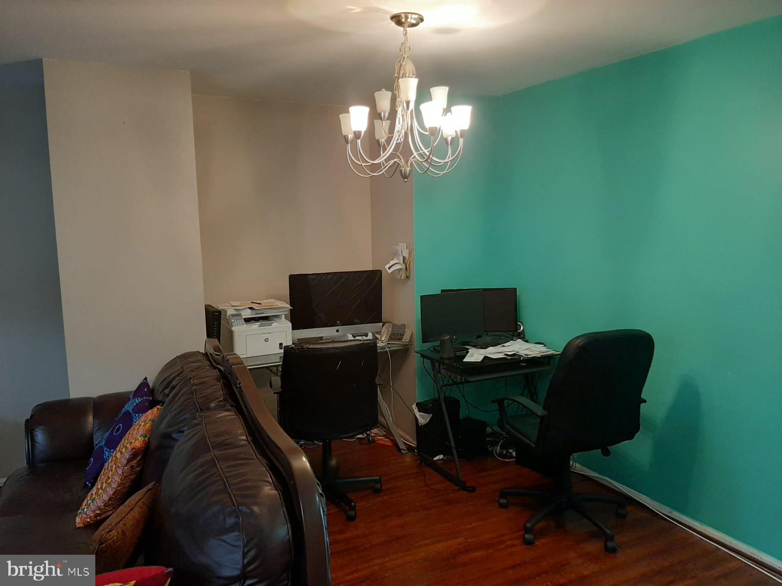 HEATHER GLEN - Residential