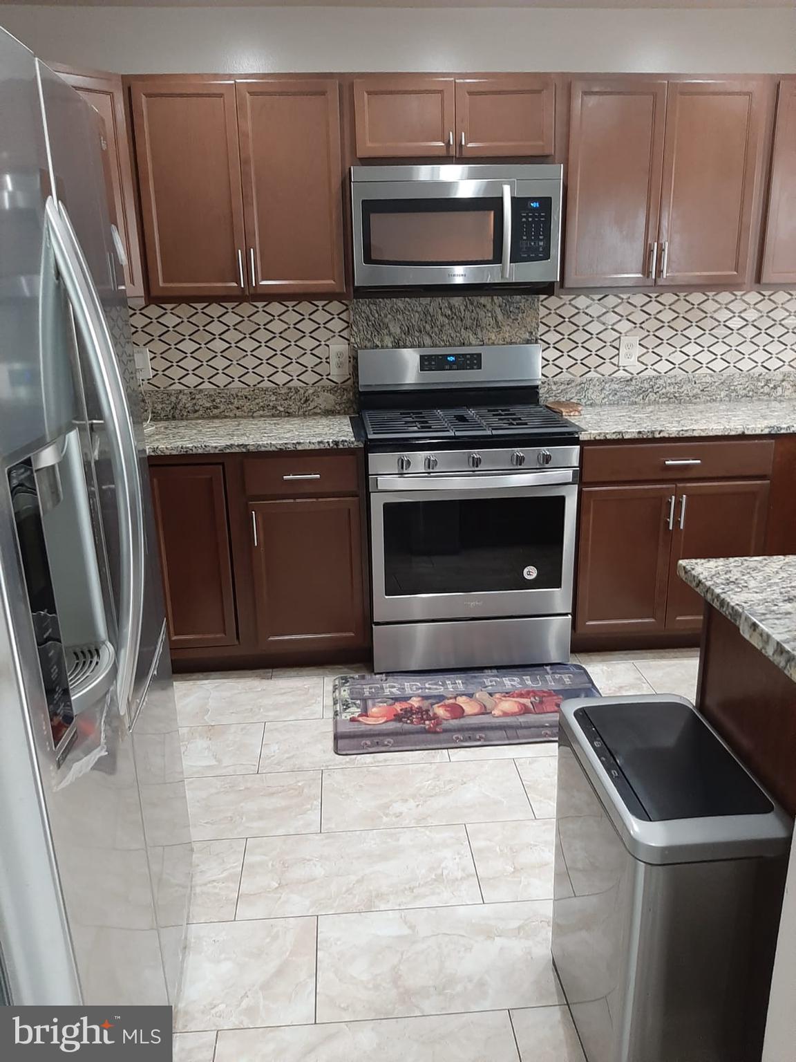 HEATHER GLEN - Residential