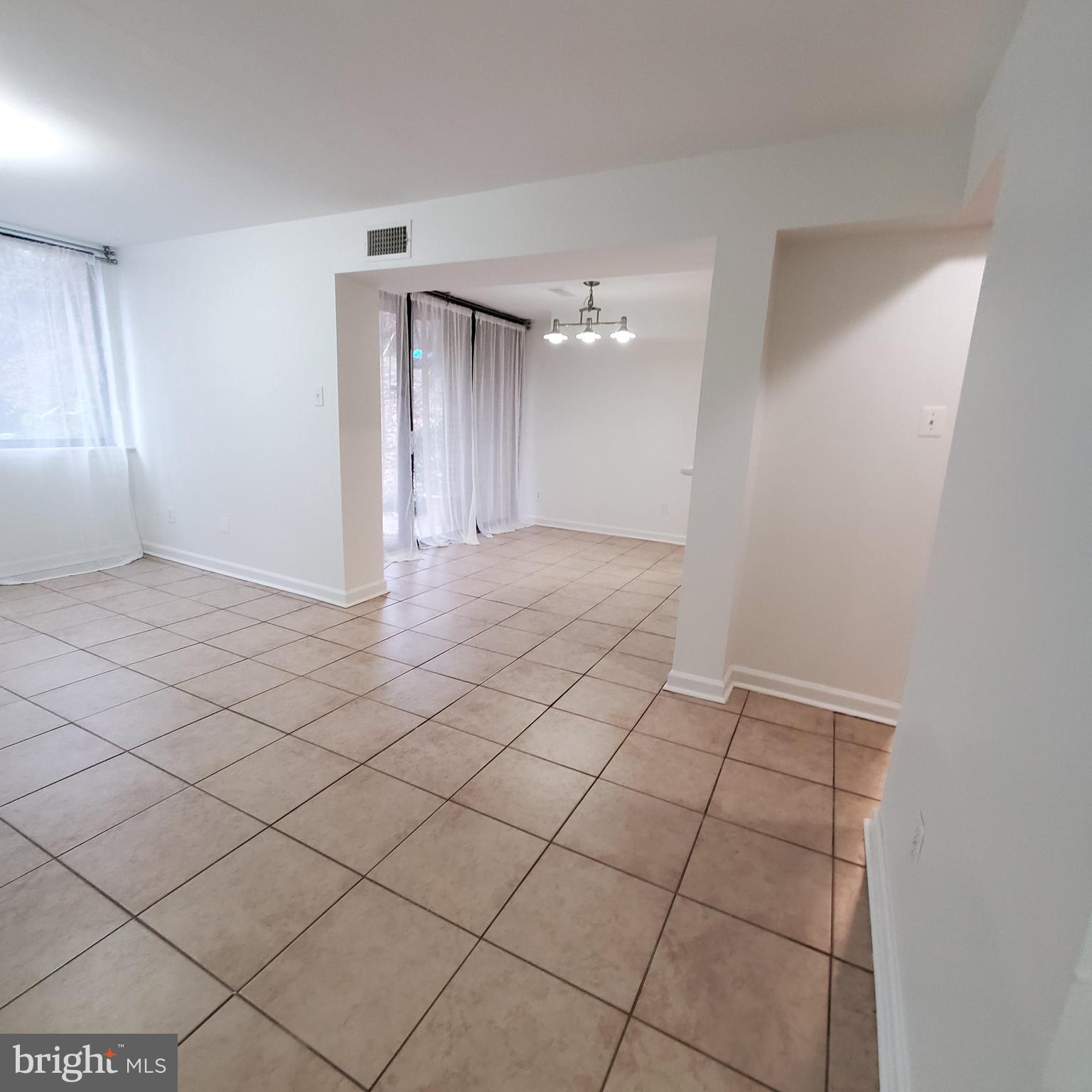 SAXONY SQUARE - Residential Lease