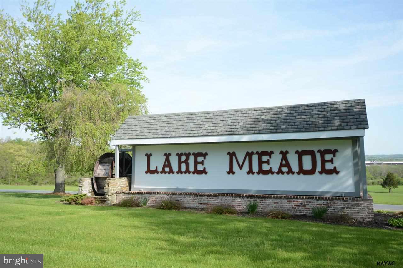 LAKE MEADE - Residential