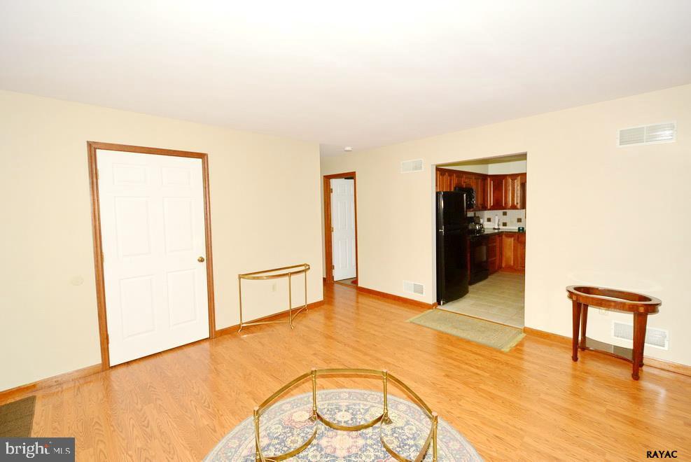 LAKE MEADE - Residential