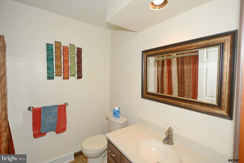 LAKE MEADE - Residential