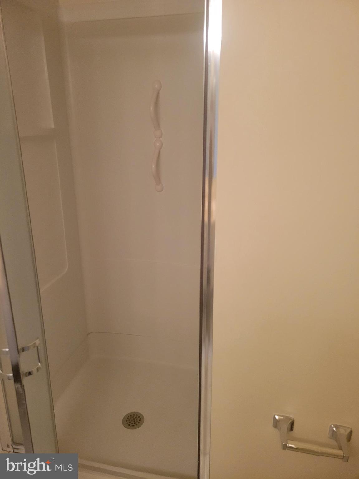 LEISURE WORLD - Residential Lease