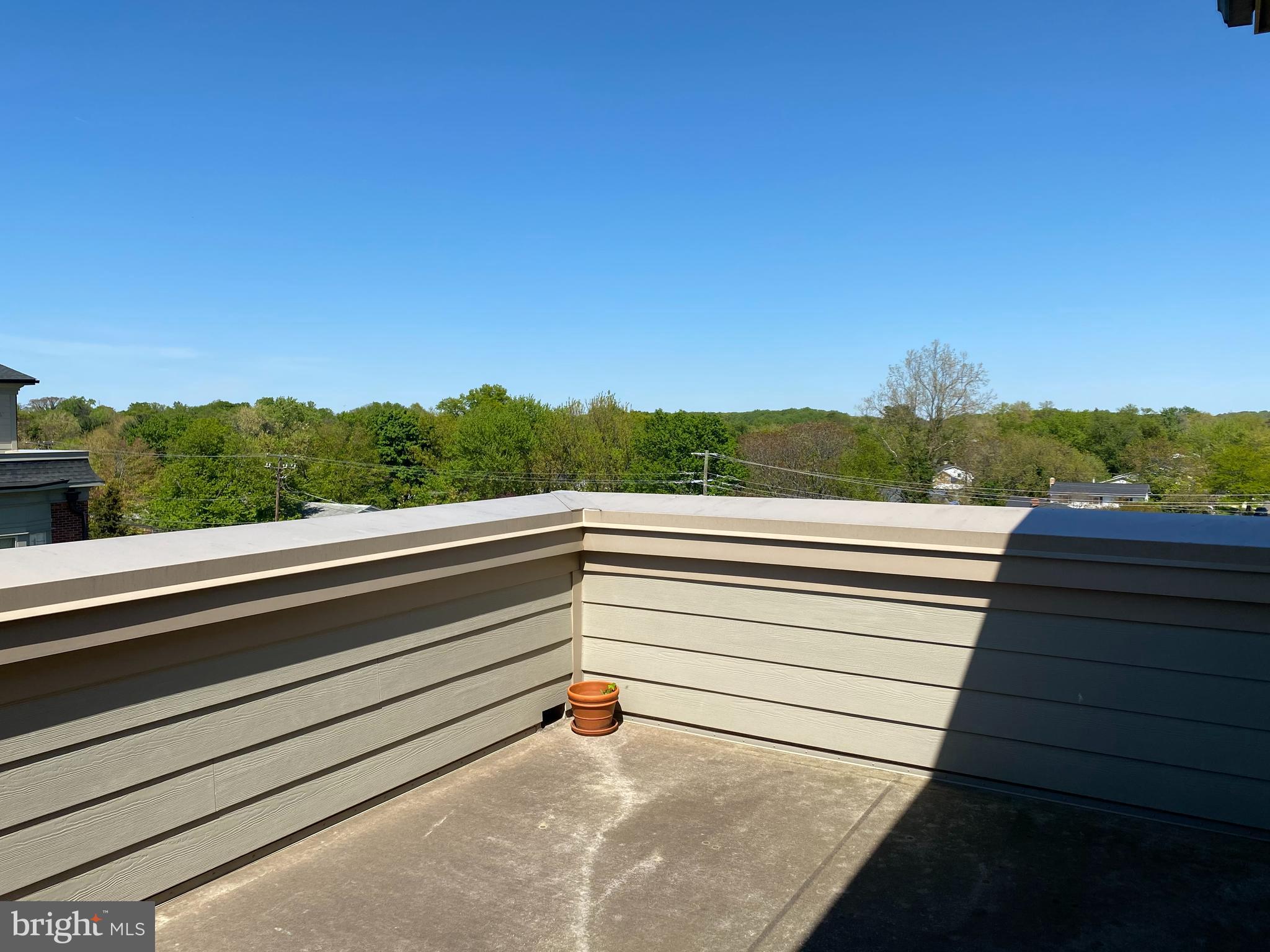 OXON HILL - Residential Lease