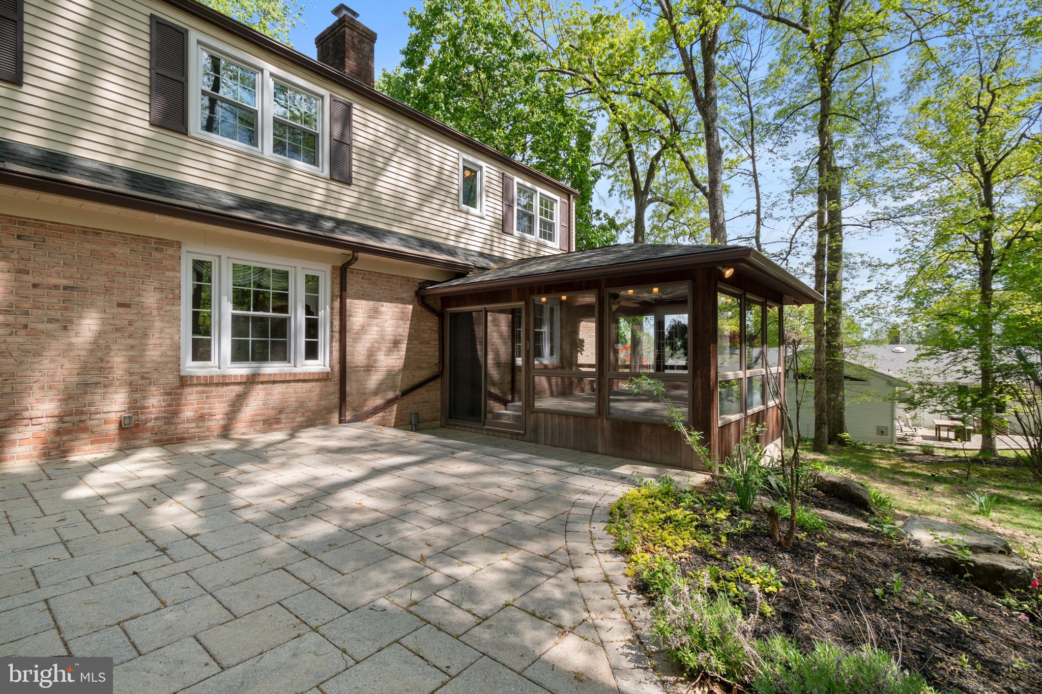 OAKHURST - Residential