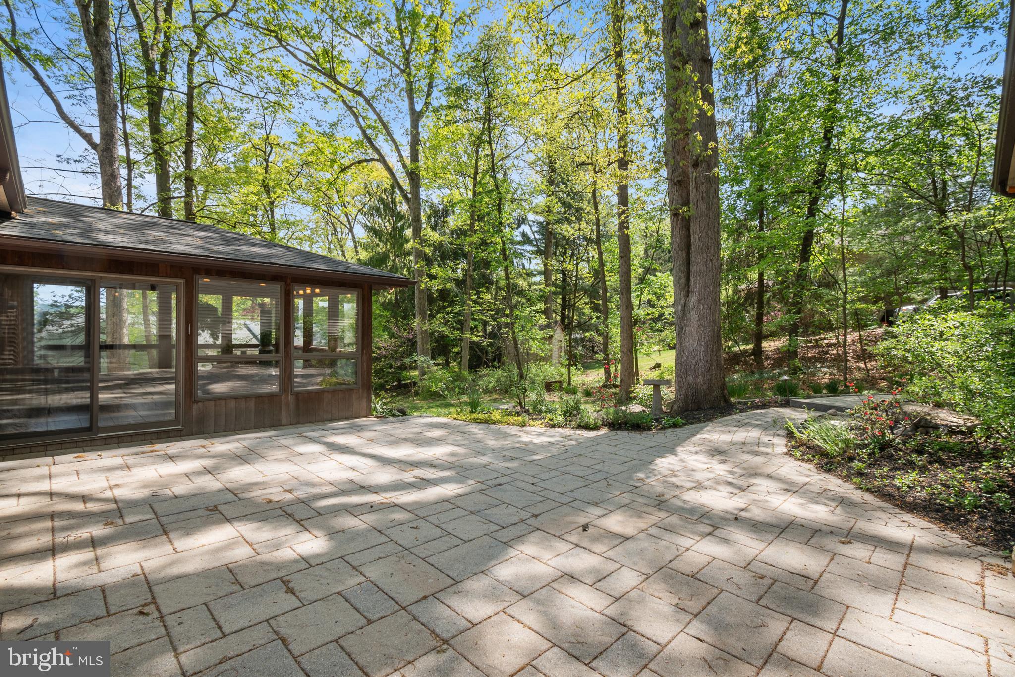 OAKHURST - Residential