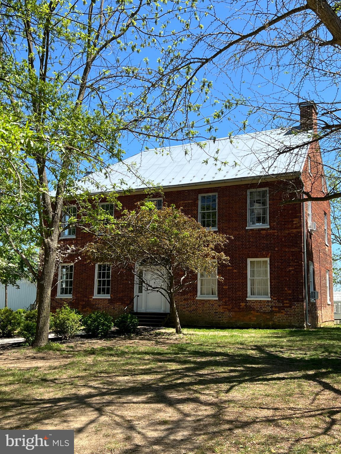 17201 SHEPHERDSTOWN PIKE 17227