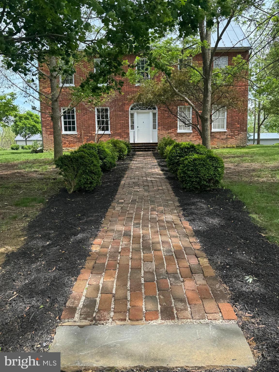 17201 SHEPHERDSTOWN PIKE 17227