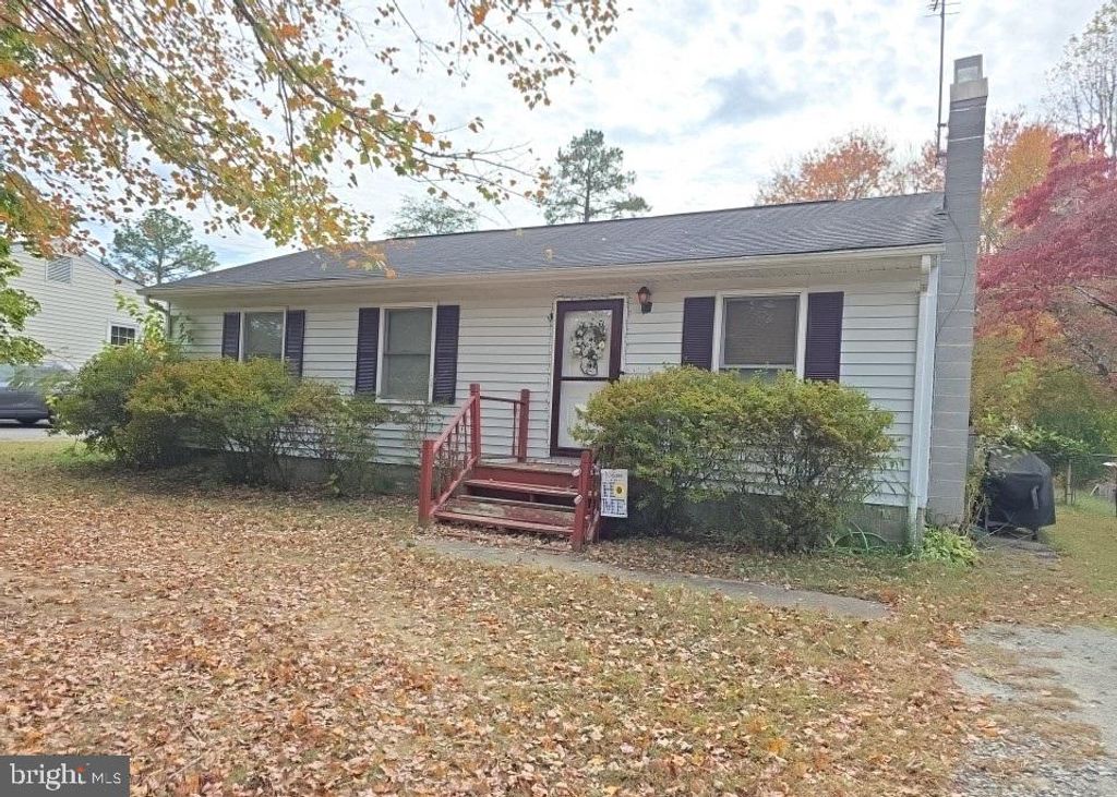 Photo of 12246 Bunya Lane, RUTHER GLEN, VA 22546 (MLS # VACV2009082)