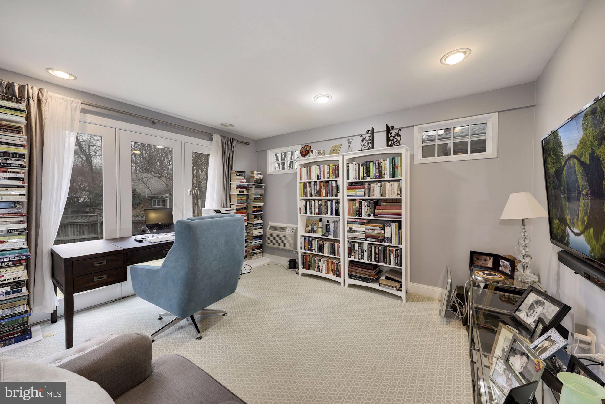 MASS AVE HILLS - Residential