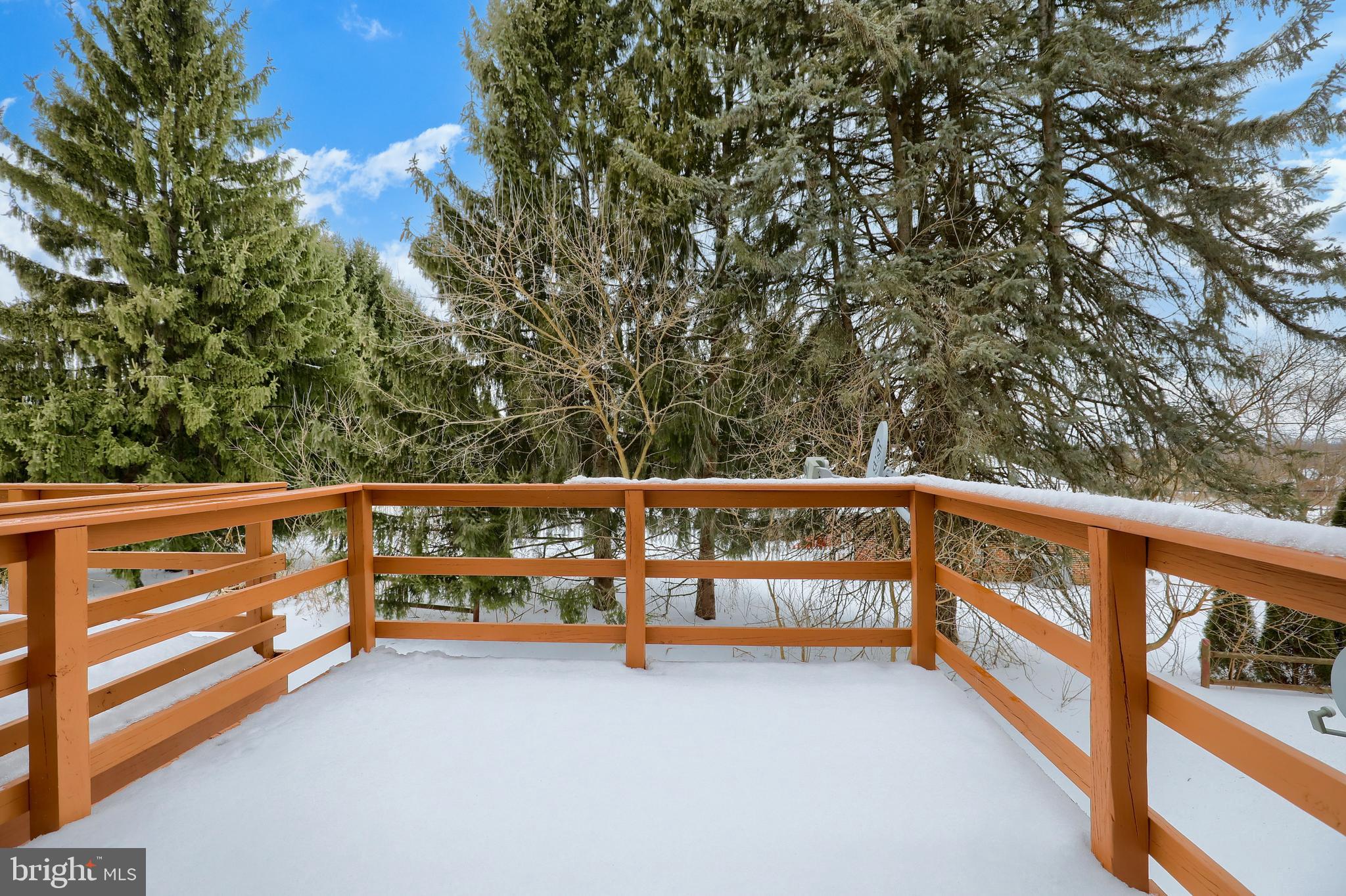 OAK VILLAGE CONDOS - Residential