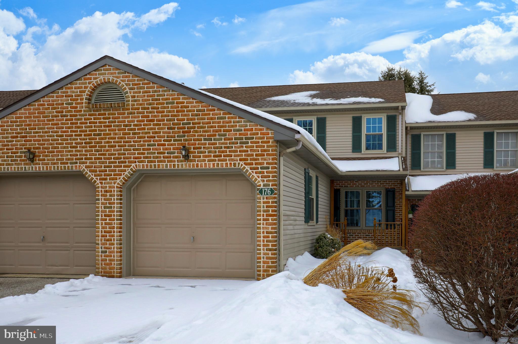 OAK VILLAGE CONDOS - Residential