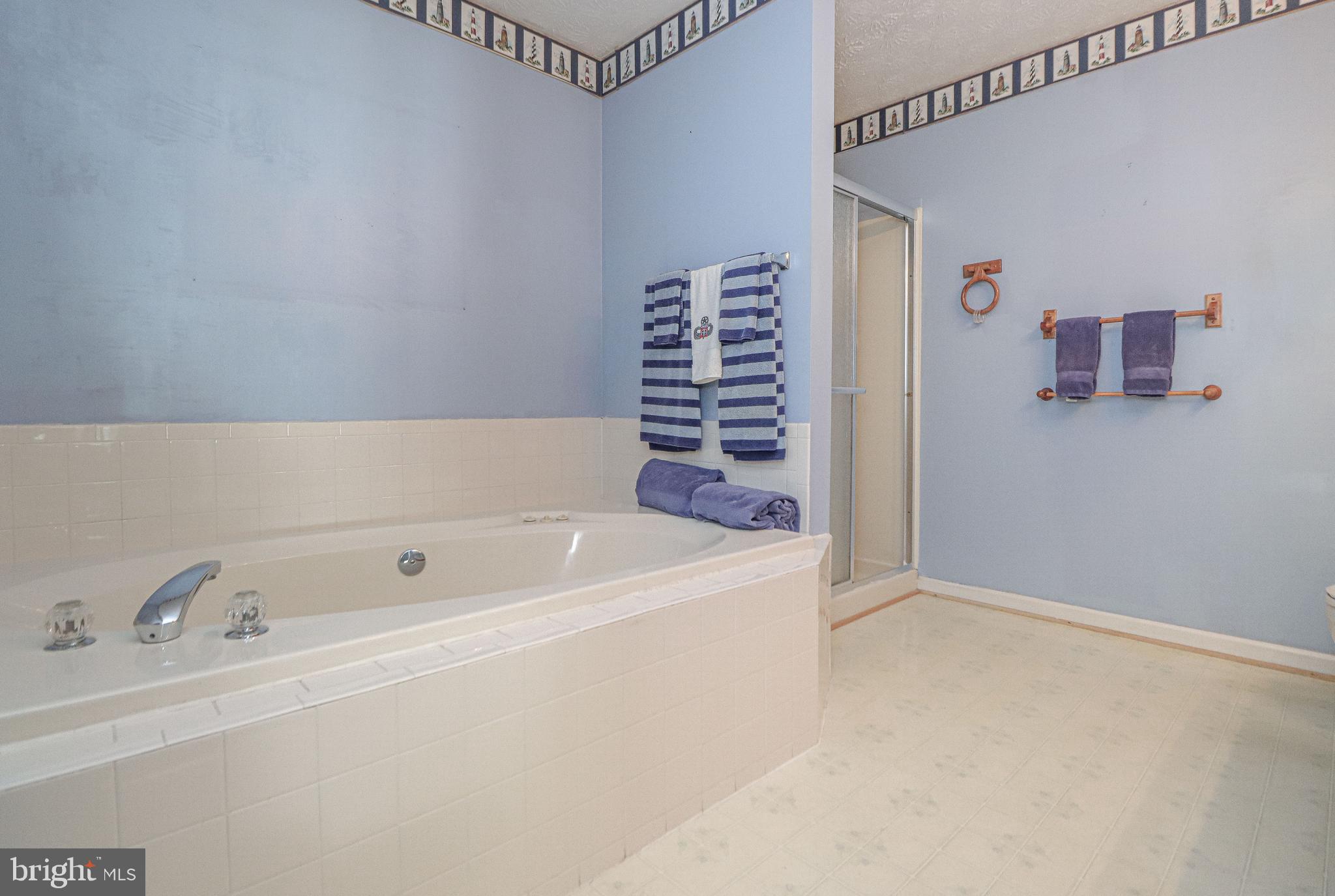 NORTH CREEK - Residential