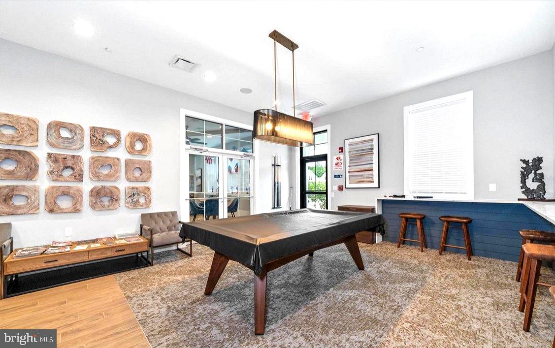 WHISPERING WOODS - Residential