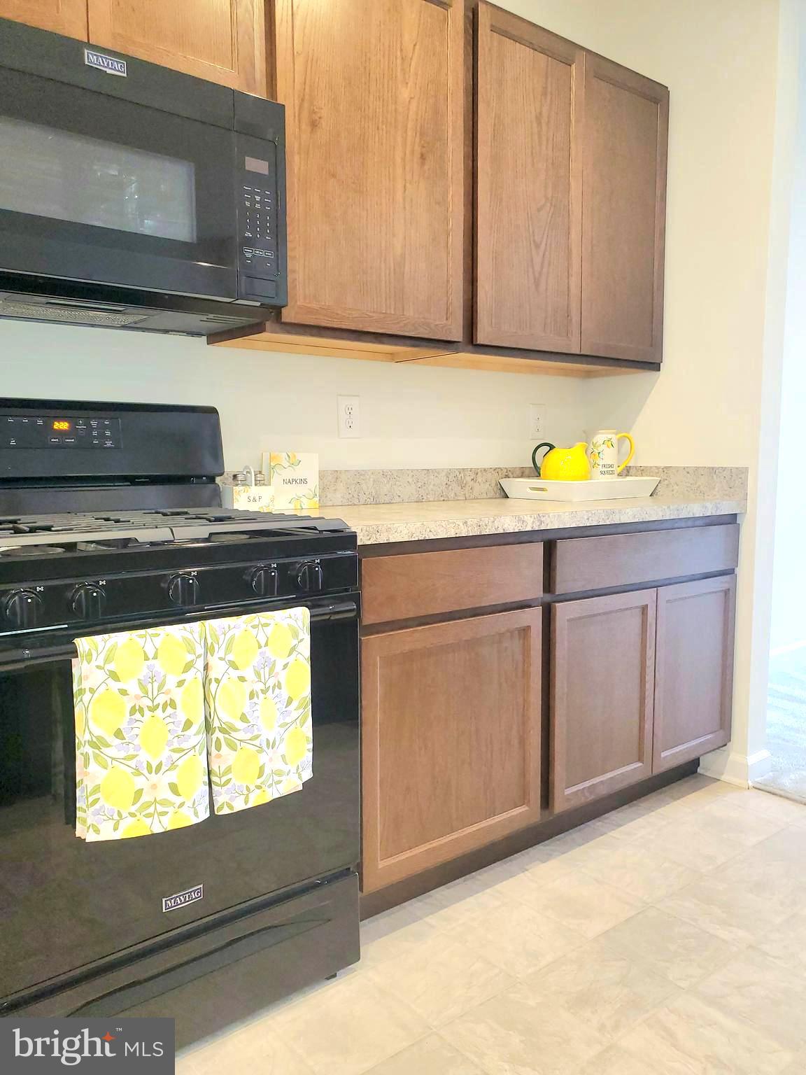 WHISPERING WOODS - Residential