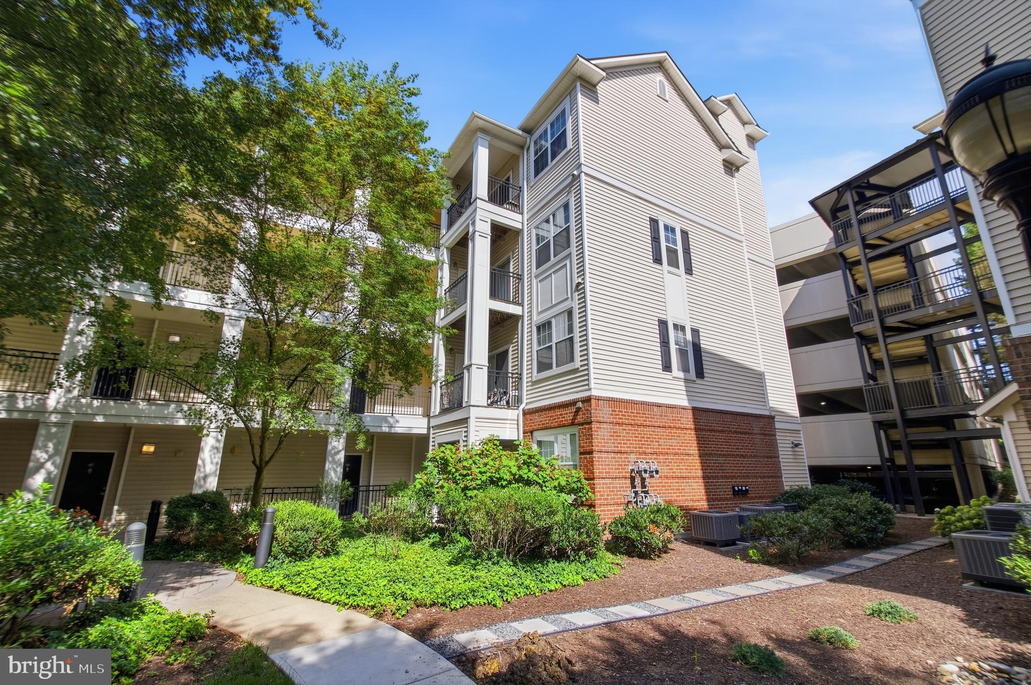 12913 CENTRE PARK CIRCLE 103