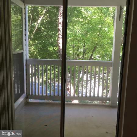 FOUNTAINS AT MCLEAN - Residential Lease